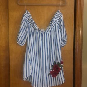 NWOT Off the shoulder stripped top